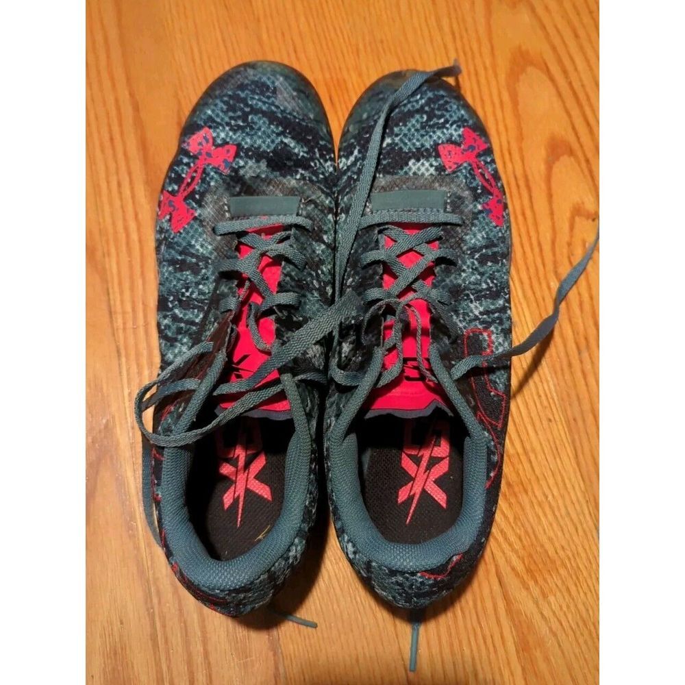 Men 10/ Women's 11.5 - Under Armour Spike Low‎  Blue Black Pink/Salmon - Picture 5 of 8